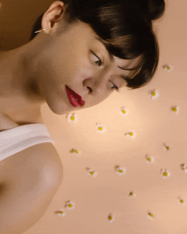 Mitzi_Feverfew-Floor-old-min